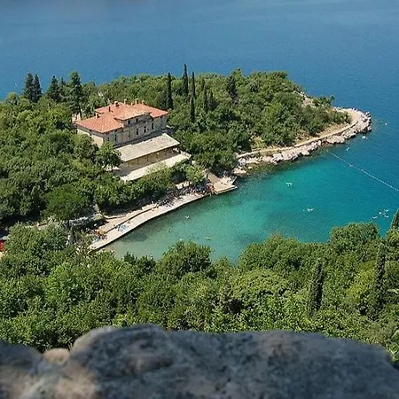 アパート Lorna & Igor Zuvic