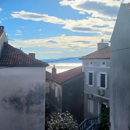 Lorna & Igor Zuvic Appartamento Omišalj