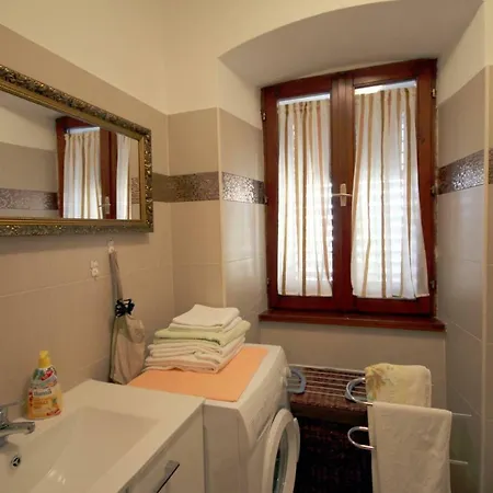 Lorna & Igor Zuvic Omišalj